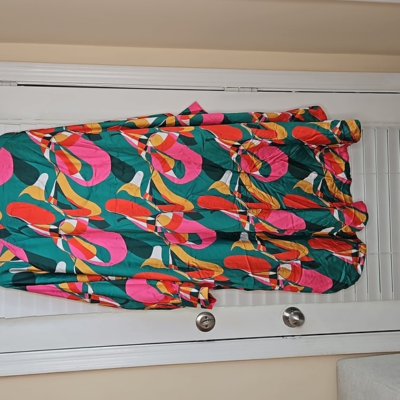 Color Block Dress - Picture 9 of 10